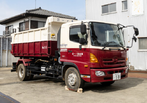 脱着式コンテナ車/8t